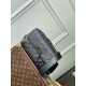 Replica Borsa da uomo Louis Vuitton Steamer Messenger M23742 Monogram Taurillon Nero
