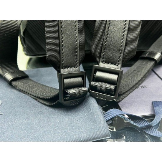 Replica Zaino Dior Explorer CD Diamond Mirage Ski Capsule Nylon Nero