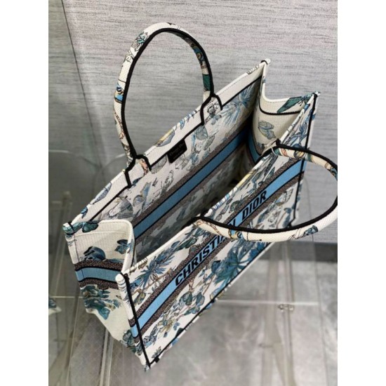 Replica Borsa tote grande per libri Dior Toile de Jouy Mexico ricamo bianco/blu