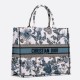 Replica Borsa tote grande per libri Dior Toile de Jouy Mexico ricamo bianco/blu