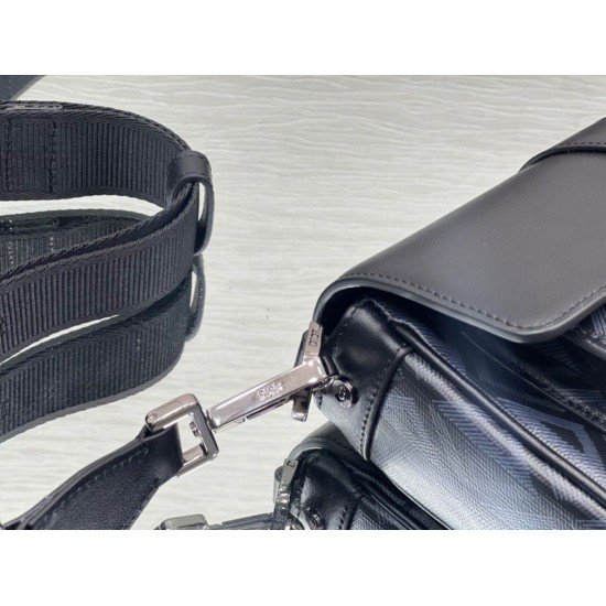 Replica Dior Hit the Road Messenger Borsa da uomo CD Diamond Black