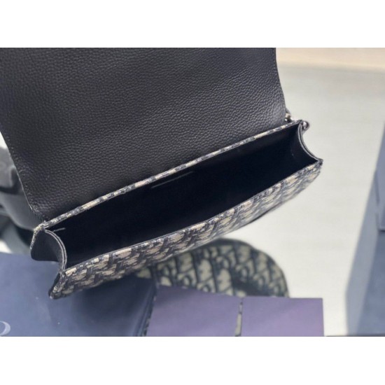 Replica Custodia da uomo Dior Saddle Dior Oblique Jacquard nera Replica Custodia da uomo Dior Saddle Dior Oblique Jacquard nera