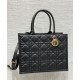 Replica Christian Dior Borsa tote media Dior Book Nera Motivo Macrocannage