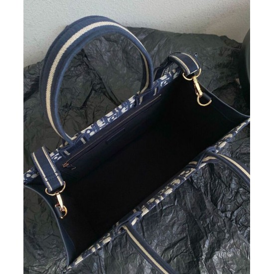 Replica Christian Dior Borsa tote media Dior Book Blu scuro Ricami Dior Oblique e pelle di vitello