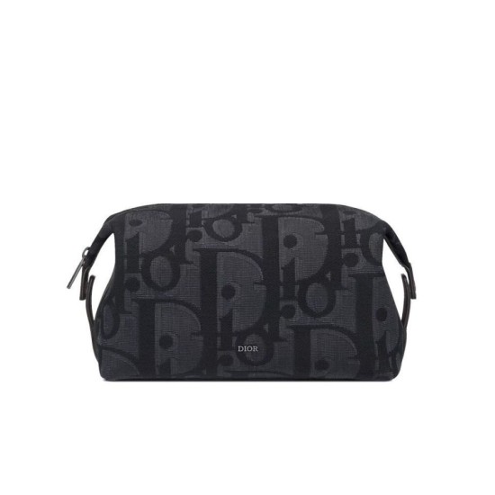 Replica Borsa da toilette Christian Dior Nero Maxi Dior Oblique jacquard Ottone con finitura rutenio Firma Dior Replica Borsa da toilette Christian Dior Nero Maxi Dior Oblique jacquard Ottone con finitura rutenio Firma Dior