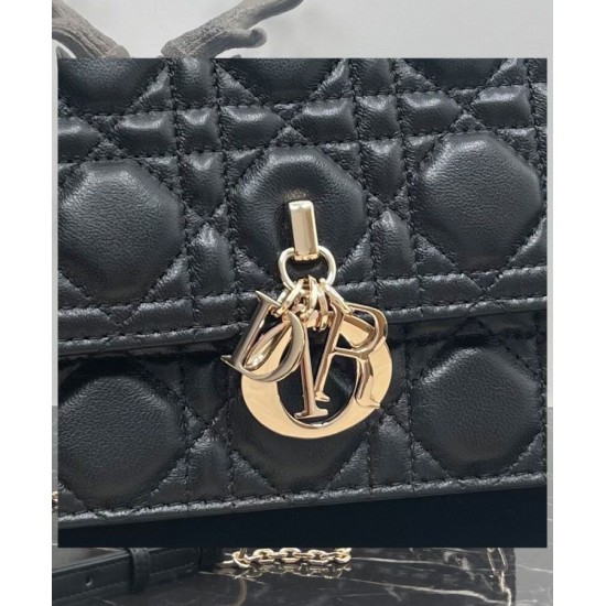 Replica Borsa con manico superiore Christian Dior Miss Dior nera