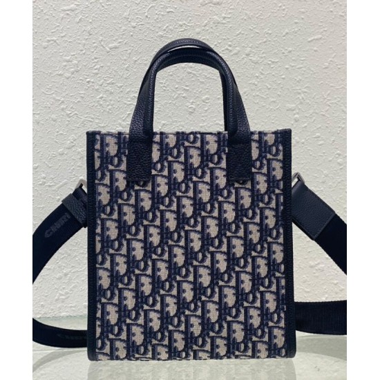 Replica Borsa da uomo Christian Dior Safari North-South Tote Blu scuro Dior Oblique jacquard