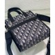 Replica Borsa da uomo Christian Dior Safari North-South Tote Blu scuro Dior Oblique jacquard