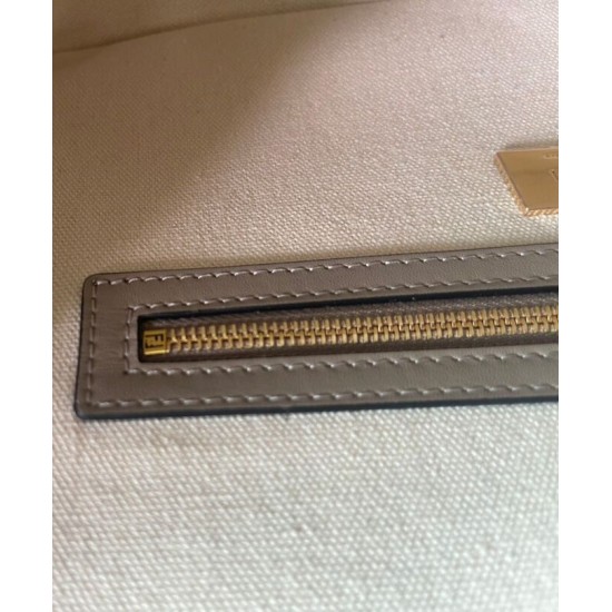 Replica Borsa Baguette Media Fendi Motivo FF Ricamato Multicolor 8BR600 Grigio