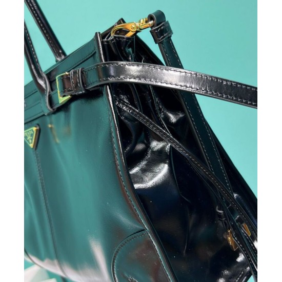 Replica Prada Borsa a mano grande pragmatica e raffinata 1BA433 Nera