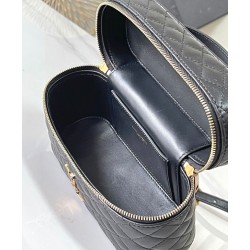 Replica Borsa da toilette YSL Saint Laurent Gaby mini con cerniera nera Replica Borsa da toilette YSL Saint Laurent Gaby mini con cerniera nera