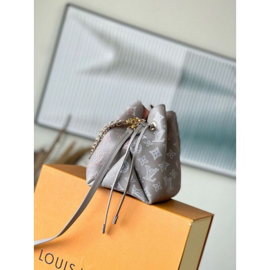 Replica Borsa a secchiello Louis Vuitton Bella M23388 Mahina