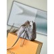 Replica Borsa a secchiello Louis Vuitton Bella M23388 Mahina