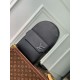 Replica Borsa a tracolla Louis Vuitton Pilot LV Aerogram nera M23736