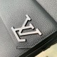 Replica Borsa a tracolla Louis Vuitton Pilot LV Aerogram nera M23736