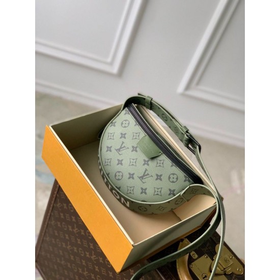 Replica Borsa a tracolla da uomo Louis Vuitton LV Moon M23838 Monogram verde