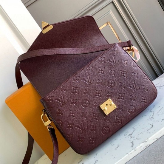 Replica Borsa a tracolla Louis Vuitton Pochette Metis M46613 Monogram Empreinte