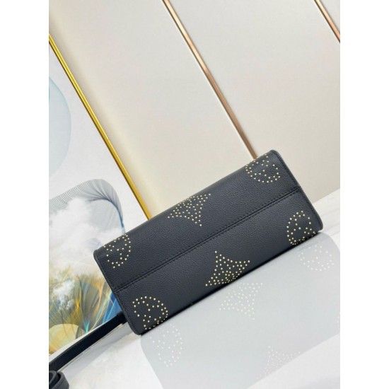 Replica Borsa tote Louis Vuitton OnTheGo PM FLIGHT MODE M46733 con borchie Replica Borsa tote Louis Vuitton OnTheGo PM FLIGHT MODE M46733 con borchie