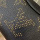 Replica Borsa a tracolla Louis Vuitton Bagatelle FLIGHT MODE M46735 con borchie Replica Borsa a tracolla Louis Vuitton Bagatelle FLIGHT MODE M46735 con borchie