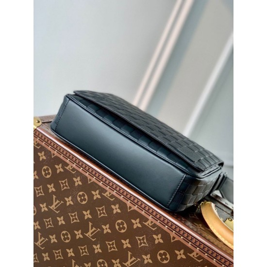 Replica Borsa Louis Vuitton District PM N42711 Damier Infini Replica Borsa Louis Vuitton District PM N42711 Damier Infini