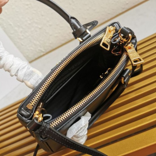 Replica Borsa Prada Mini Galleria Saffiano Nera