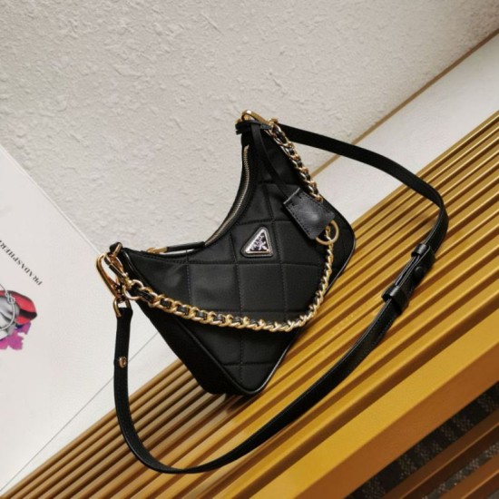 Replica Prada Riedizione 1995 Mini Borsa Chaine Re-Nylon Nero