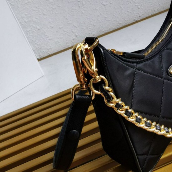 Replica Prada Riedizione 1995 Mini Borsa Chaine Re-Nylon Nero