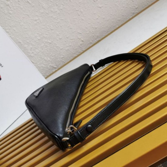 Replica Borsa a tracolla triangolare Prada Nera