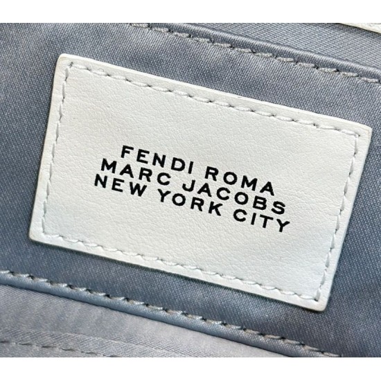 Replica Fendi Baguette di Marc Jacobs Custodia per smartphone Borsa Fendi Bianca