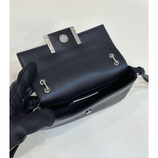 Replica Fendi Baguette di Marc Jacobs Custodia per smartphone Borsa Fendi nera