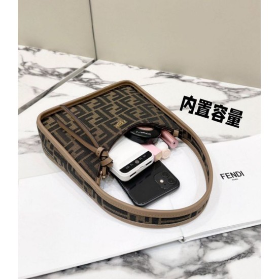 Replica Fendi Mini Fendessencehobo Fendi Bag Miniborsa in tessuto FF Marrone