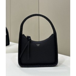 Replica Fendi Mini Fendessence hobo Selleria Fendi Borsa con 264 impunture cucite a mano Nera