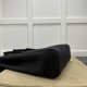 Replica Borsa da uomo media Gucci Jumbo GG con cinturino 760233 Nera Replica Borsa da uomo media Gucci Jumbo GG con cinturino 760233 Nera