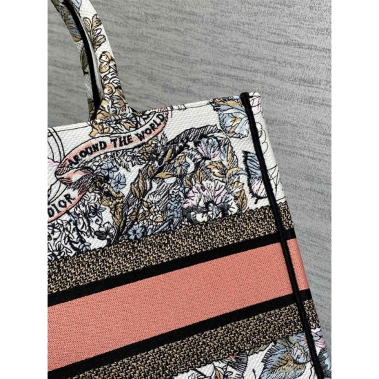 Replica Dior Medium Book Tote Borsa Dior Farfalla intorno al mondo ricamato