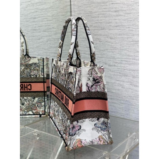 Replica Dior Medium Book Tote Borsa Dior Farfalla intorno al mondo ricamato