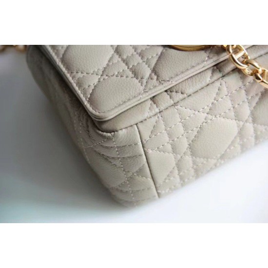 Replica Borsa Caro piccola Dior in pelle di vitello Cannage Beige