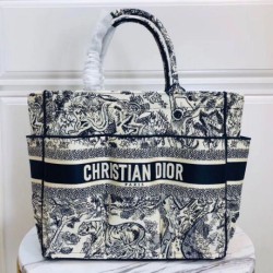 Replica Borsa tote Dior Catherine Toile de Jouy ricamata Blu
