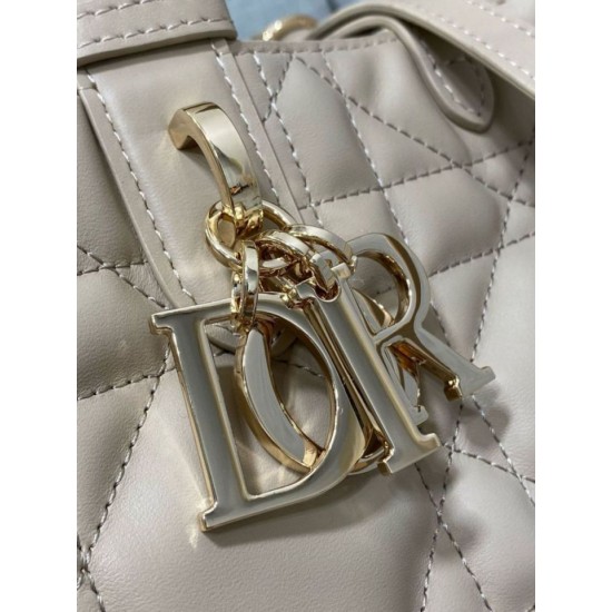 Replica Borsa Dior Toujours Media In Vitello Macrocannage Beige