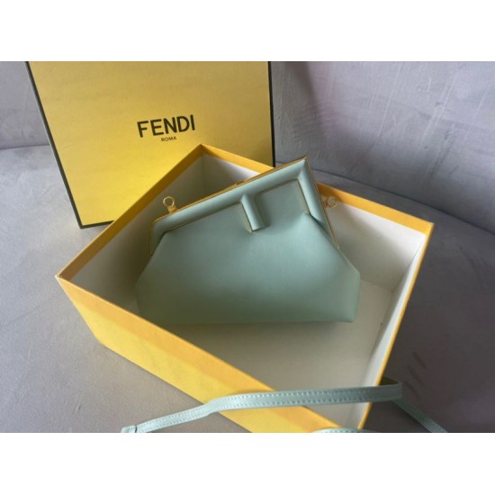Replica Borsa Fendi Prima Piccola Borsa Fendi Nappa Verde