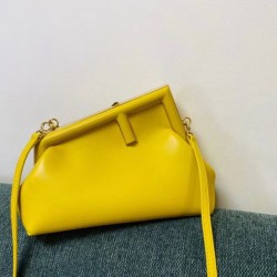 Replica Fendi Prima Borsa Piccola Borsa Fendi Nappa Gialla
