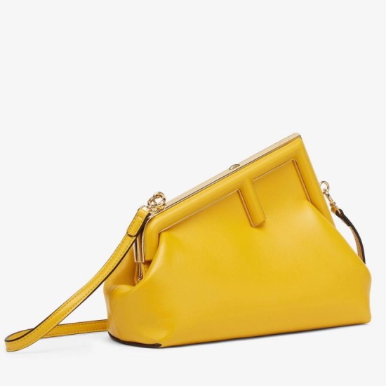 Replica Fendi Prima Borsa Piccola Borsa Fendi Nappa Gialla