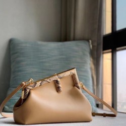 Replica Borsa Fendi First Small con pitone F Borsa Fendi Nappa Camel