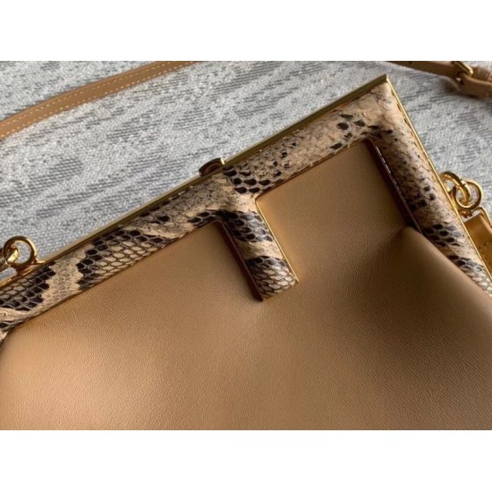 Replica Borsa Fendi First Small con pitone F Borsa Fendi Nappa Camel