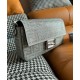 Replica Borsa Fendi Baguette Media Borchie Sfaccettate motivo FF 8BR600 Argento