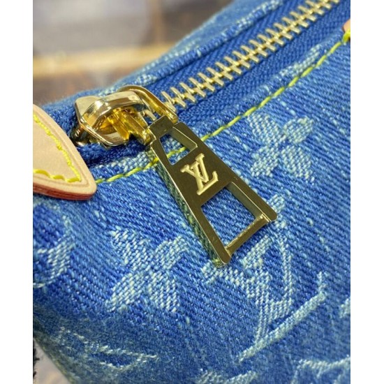 Replica Borsa hobo Louis Vuitton Hills Pochette LV M82949 Blu Replica Borsa hobo Louis Vuitton Hills Pochette LV M82949 Blu