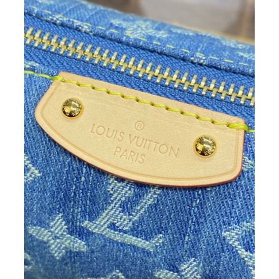 Replica Borsa hobo Louis Vuitton Hills Pochette LV M82949 Blu Replica Borsa hobo Louis Vuitton Hills Pochette LV M82949 Blu