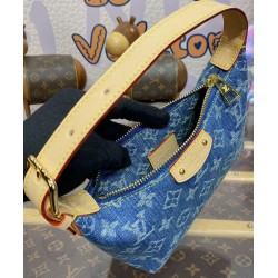 Replica Borsa hobo Louis Vuitton Hills Pochette LV M82949 Blu