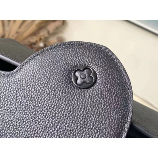 Replica Borsa Louis Vuitton Capucines East-West MM M23947 Nera