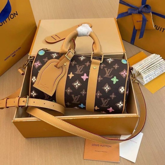 Replica Louis Vuitton Keepall Bandouliere 25 LV Duffle Bag M24849 Monogram Craggy Replica Louis Vuitton Keepall Bandouliere 25 LV Duffle Bag M24849 Monogram Craggy