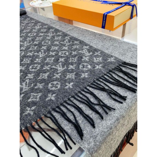 Replica Sciarpe LV con monogram sfumato Louis Vuitton M71607 nere Replica Sciarpe LV con monogram sfumato Louis Vuitton M71607 nere
